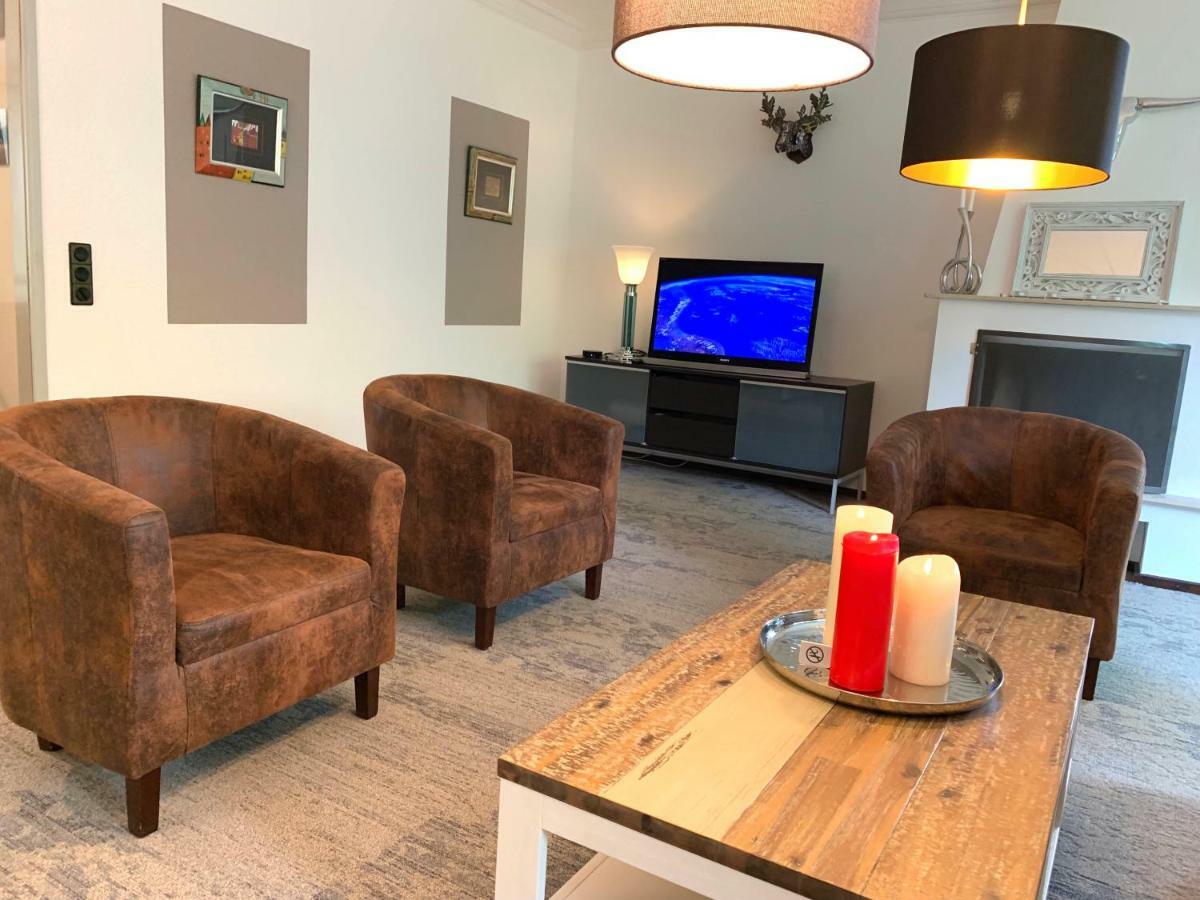 Besotel Erkrath- Schicke Fewo Oder Apartments Zentral Naehe Bahnhof Und Autobahn Im Neandertal Mit Glasfaser Wlan Und Freies Parken Exteriör bild