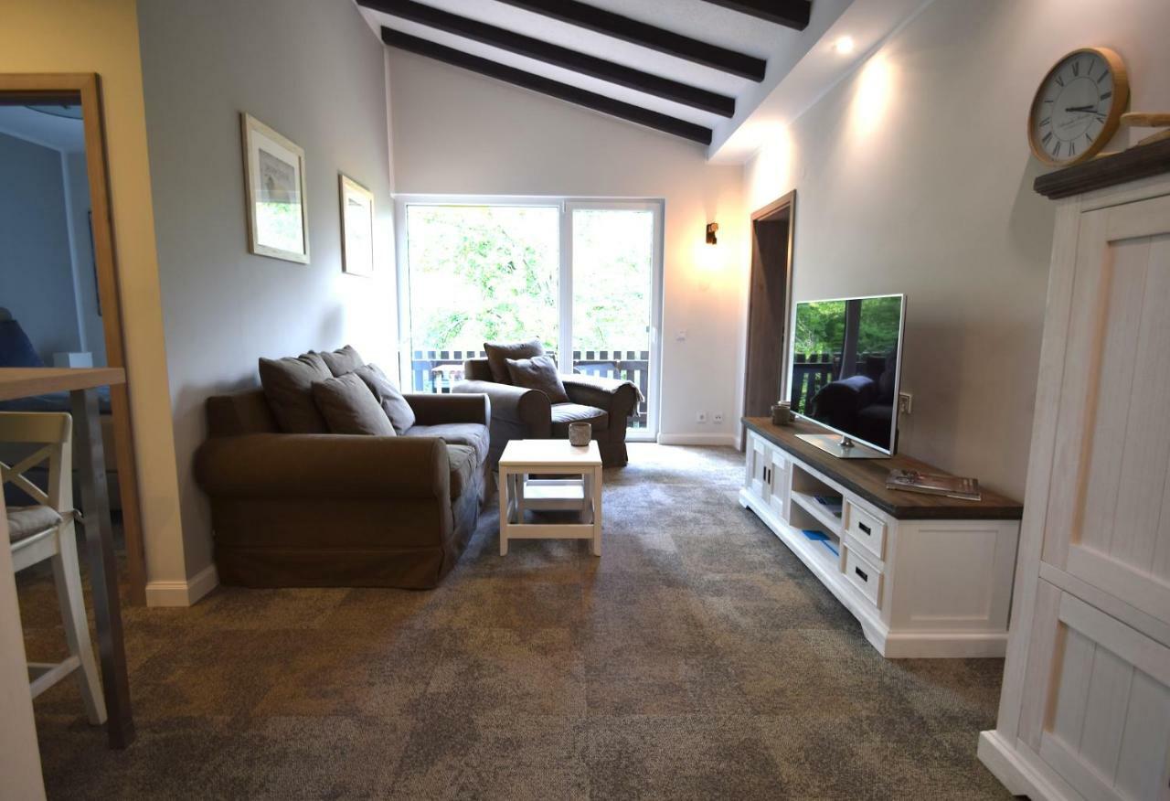 Besotel Erkrath- Schicke Fewo Oder Apartments Zentral Naehe Bahnhof Und Autobahn Im Neandertal Mit Glasfaser Wlan Und Freies Parken Exteriör bild